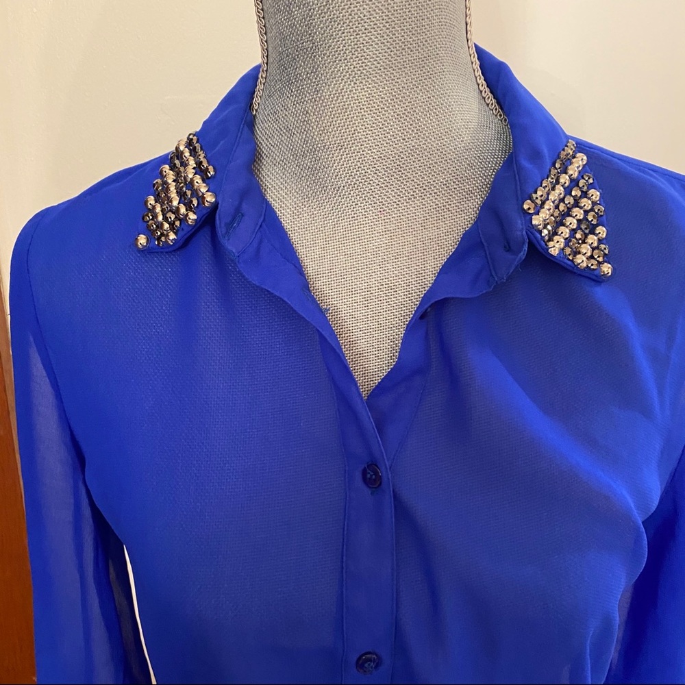 Blue button up blouse - Picture 3 of 6